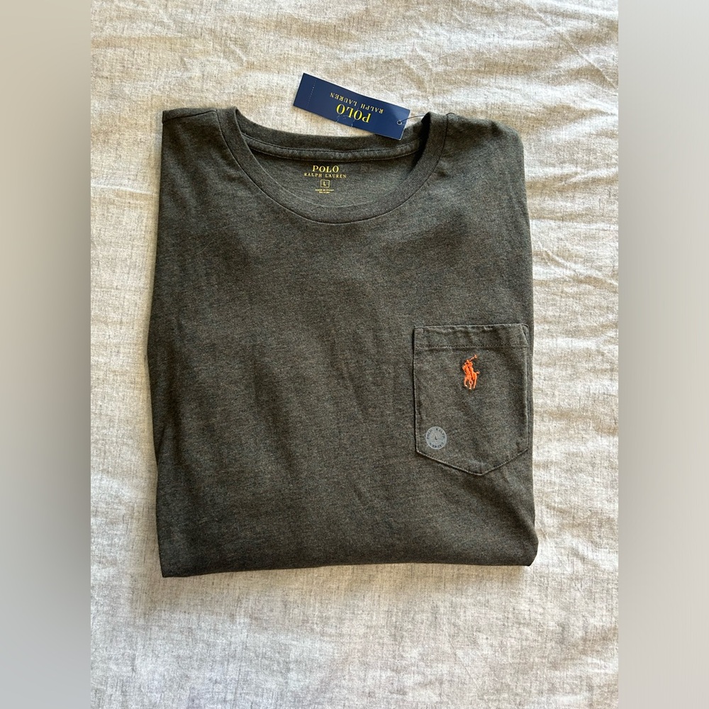NWT Polo L/S Pocket Tee Army Green